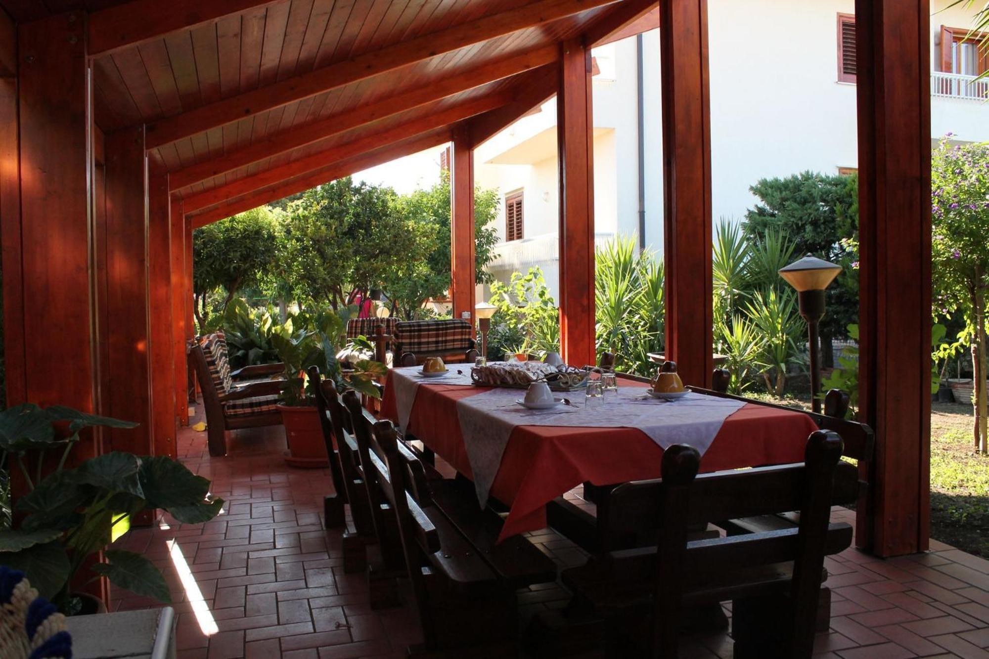 B&B Solacium Matera Bagian luar foto