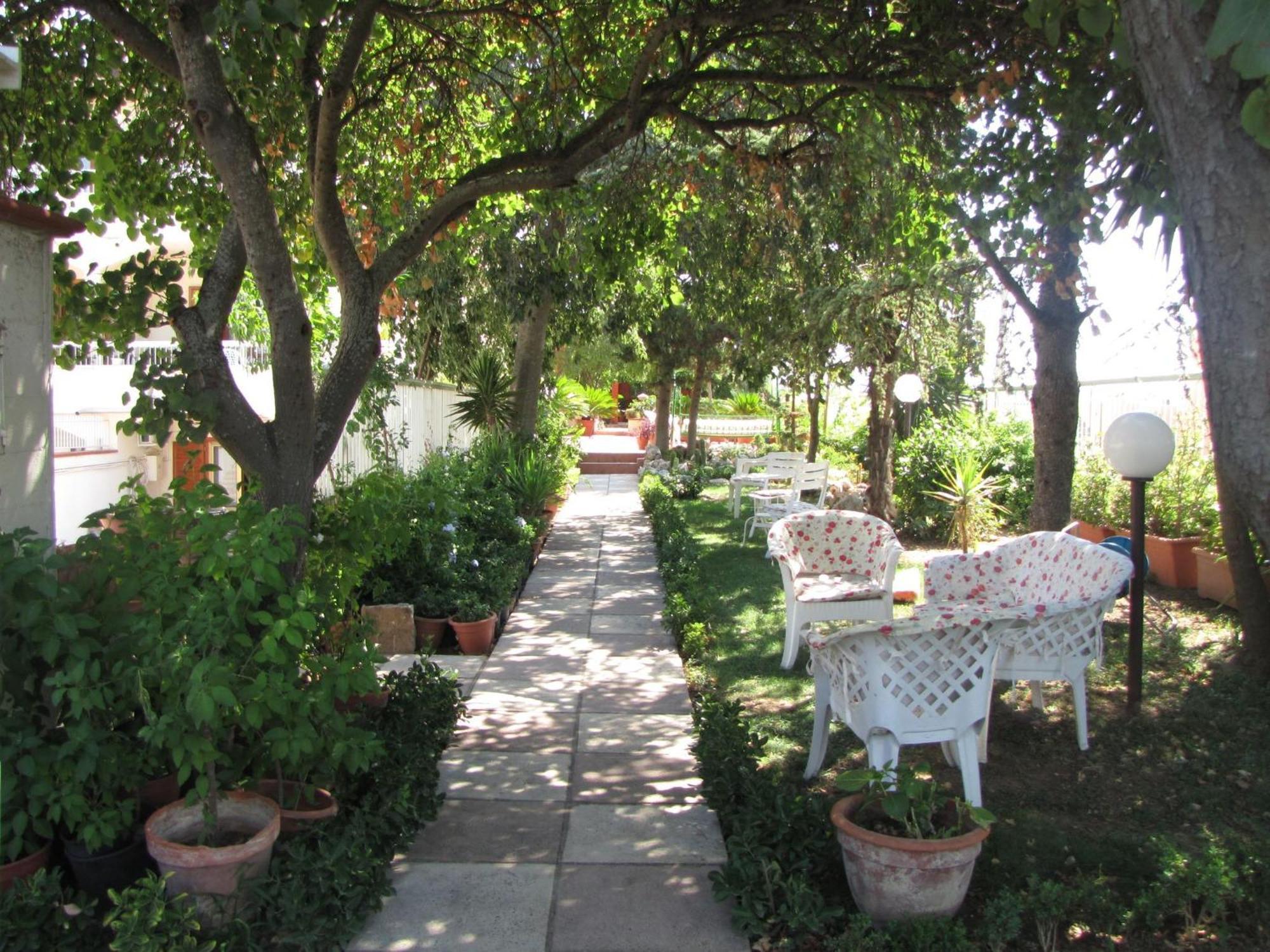 B&B Solacium Matera Bagian luar foto