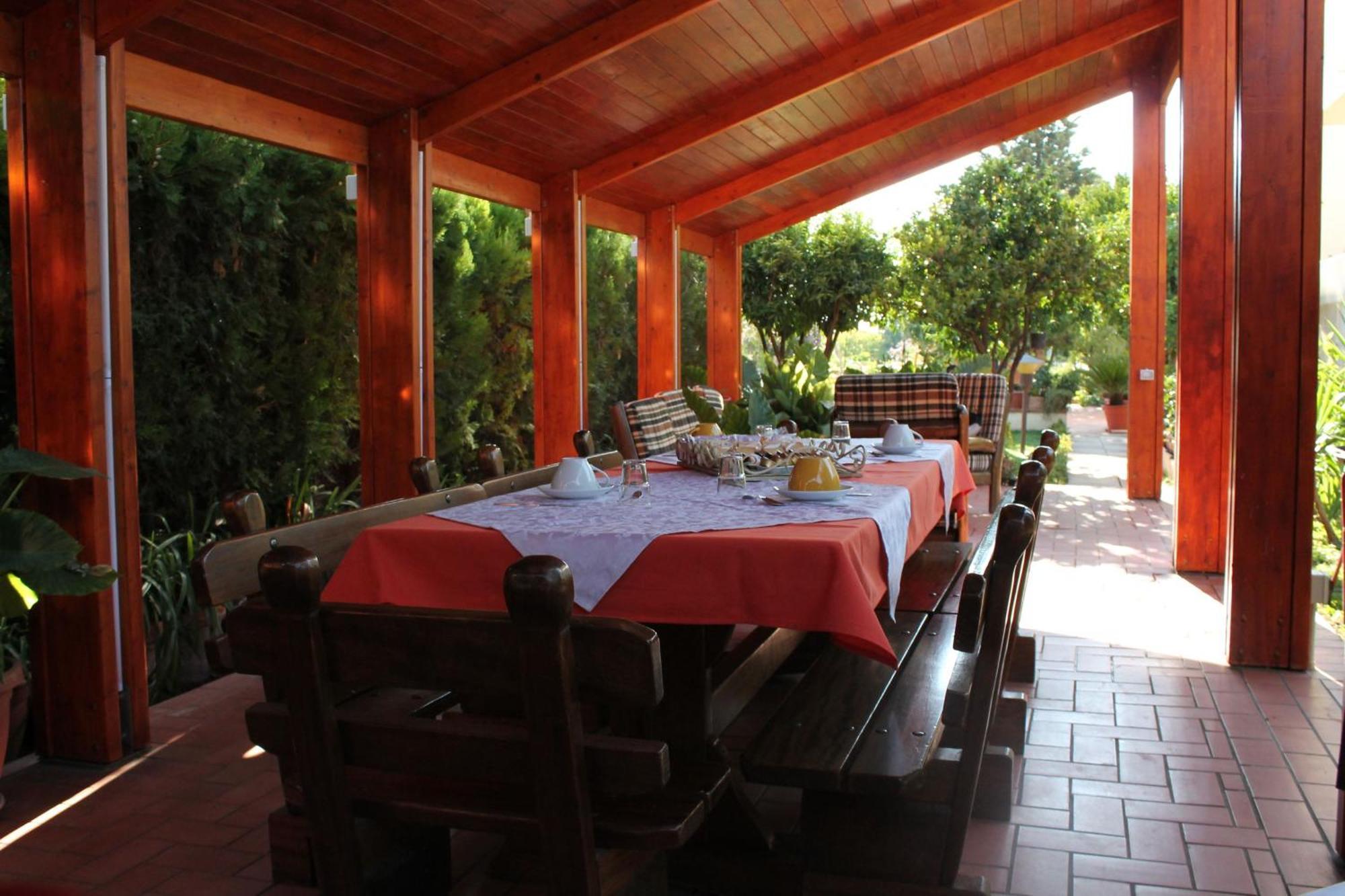 B&B Solacium Matera Bagian luar foto